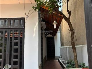 Biệt thự phan huy ích  7m x 20m  3 tầng  xe hơi thông  chỉ hơn 9 tỷ
