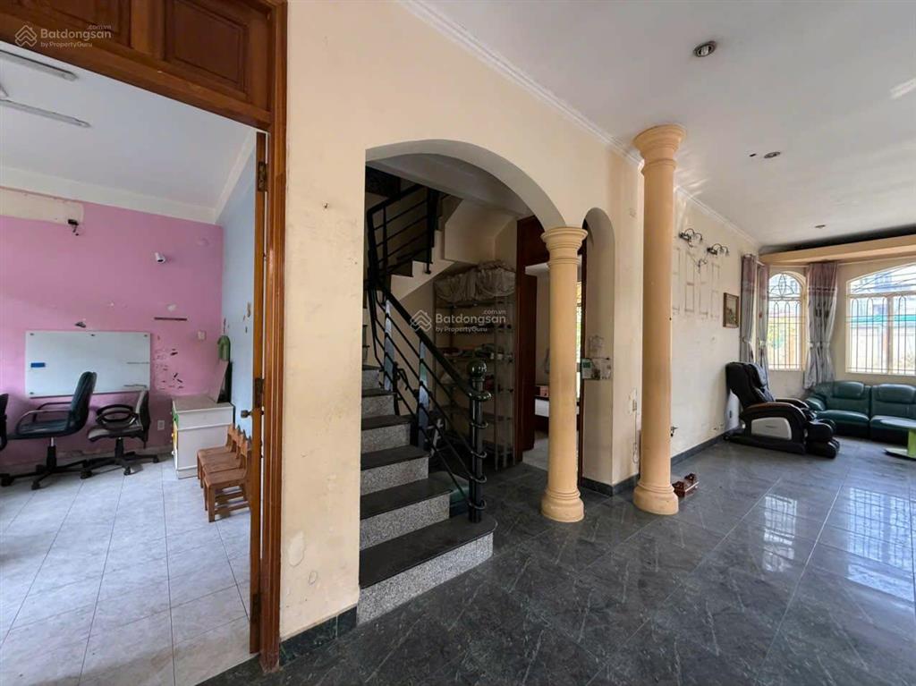 Biệt thự tân bình  14m x 34m  trệt lầu  pháp lý chuẩn   ngay