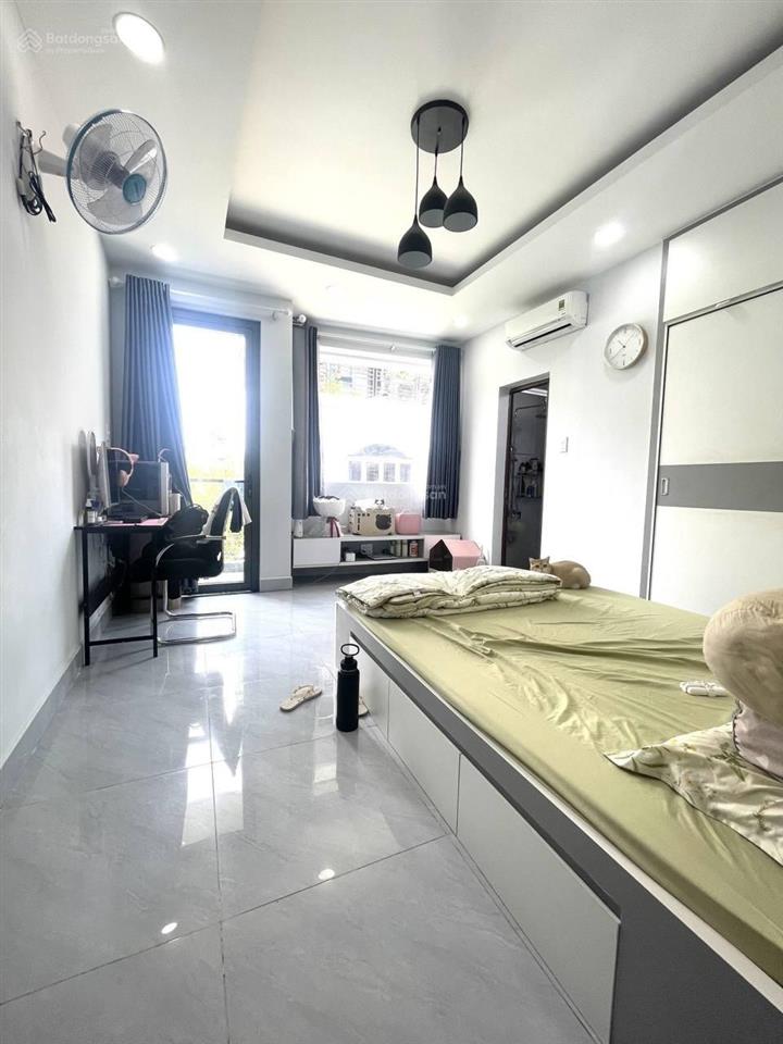 Hẻm xe hơi thông  tân bình  63m2  3 tầng  chỉ hơn 5 tỷ   ngay