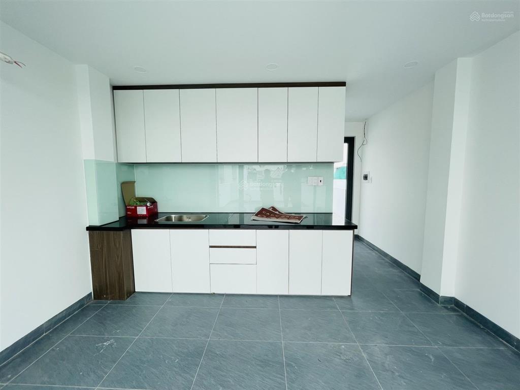 Tân bình  4m x 18m x 4 tầng  siêu dòng tiền 5%   ngay