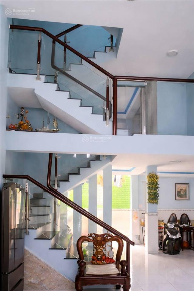 Mặt tiền khu phân lô  ngay hl80b hiệp thành  ngang đẹp 6m  6.78 tỷ