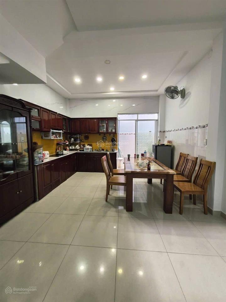 Khu phân lô  4.4m x 13m  4 tầng  lê đức thọ  chủ bán định cư  chỉ hơn 7 tỷ