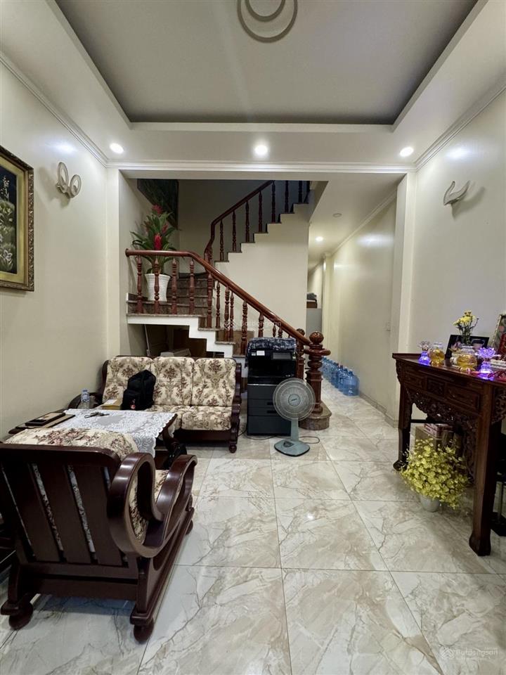 Hẻm xe hơi 1 sẹc tân bình  60m2  nhà chính chủ lâu năm  3 tầng  khu tiềm năng