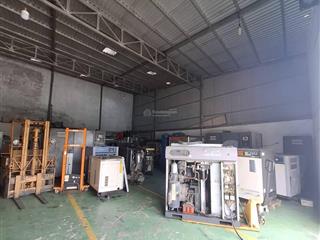 Bán đất tặng nhà đang cho thuê có dòng tiền  180m2 full thổ cư  đường nhựa 8m xe hơi   ngay