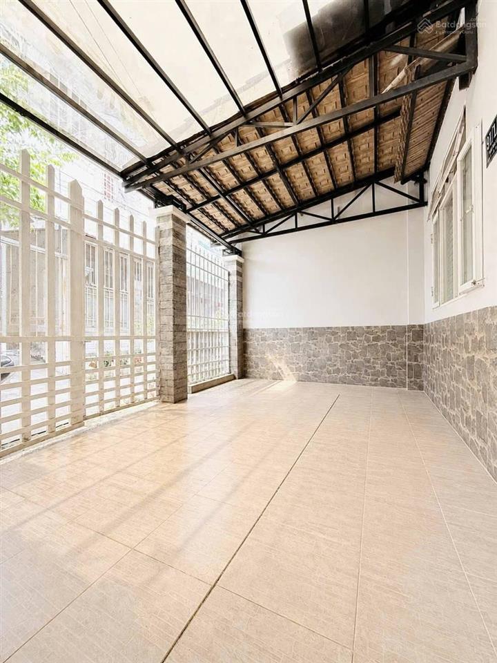 52m2 chỉ hơn 3 tỷ  gần tân bình vs emart 2  hẻm xe hơi  nhà chính chủ 3 tầng