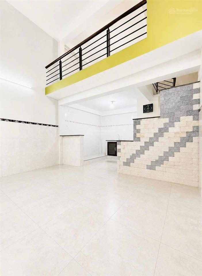 52m2 chỉ hơn 3 tỷ  gần tân bình vs emart 2  hẻm xe hơi  nhà chính chủ 3 tầng