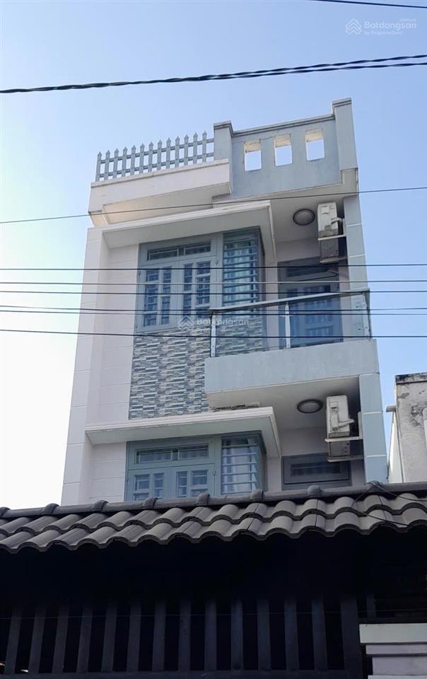 Gần emart  4m x 21m x 3 tầng  hẻm 4m xe hơi  nhà chính chủ ở  chỉ 8.1 tỷ