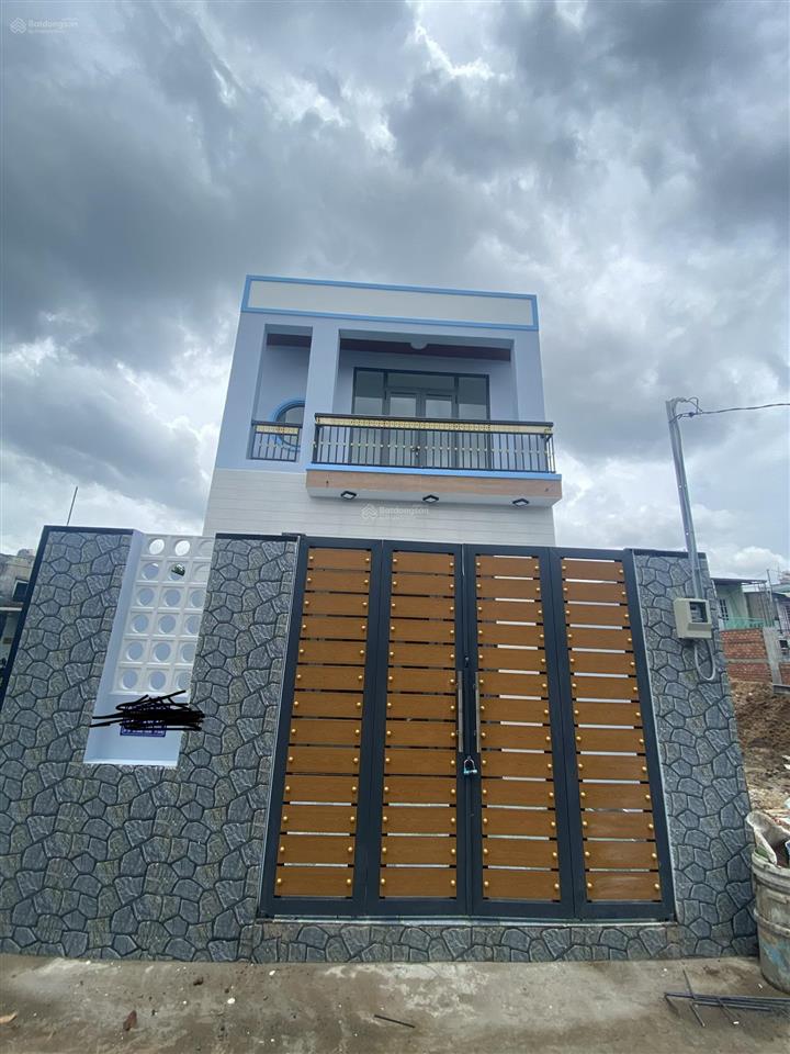 Nhà đẹp shr 2 tầng  3pn  hẻm xe hơi  đông thạnh  chỉ hơn 3 tỷ