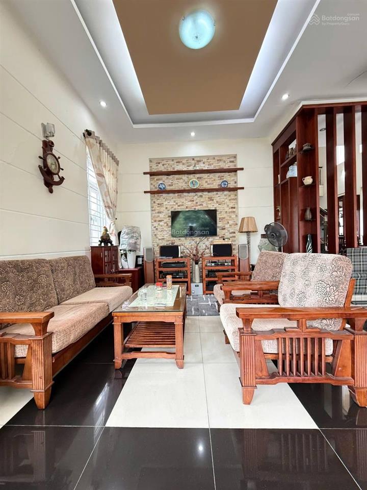 Biệt thự hà huy giáp  572m2  14m x 41m  sân vườn  đường khu phân lô sát mặt tiền  hơn 30 tỷ tl