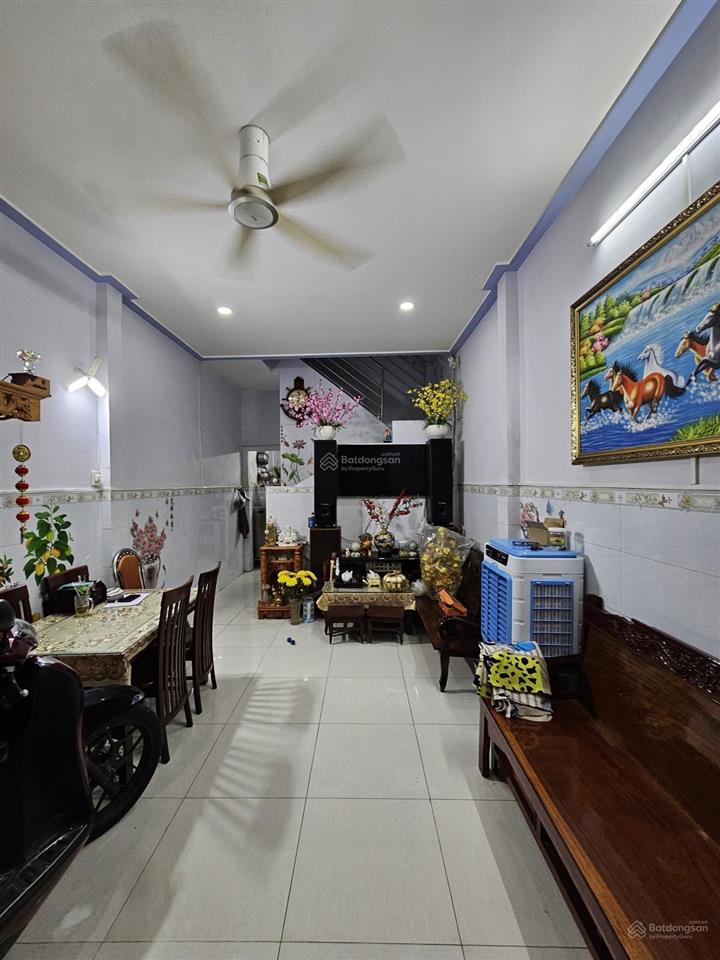 Nhà shr gò vấp  3.5m x 12m  sát mặt tiền  gần emart 2  chỉ 2.99 tỷ