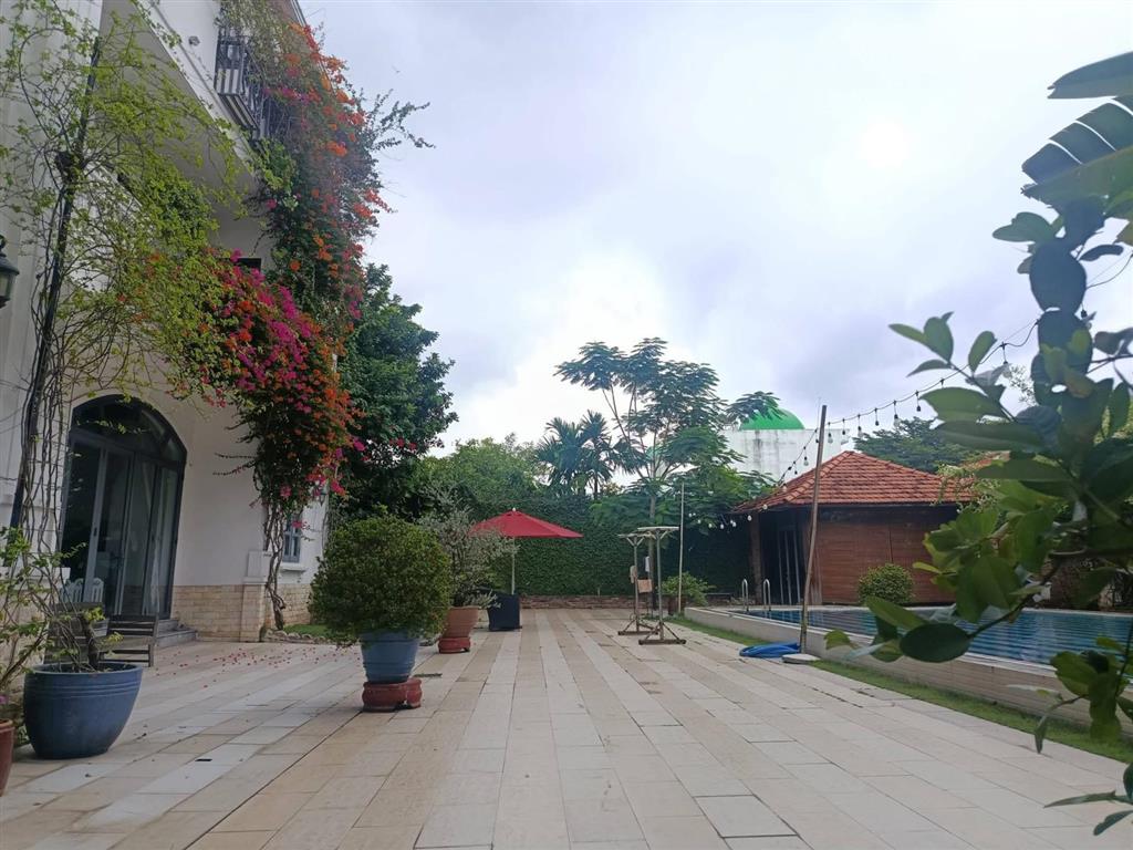 Biệt thự mặt tiền bùi công trừng  40x70m  pháp lý chính chủ   ngay