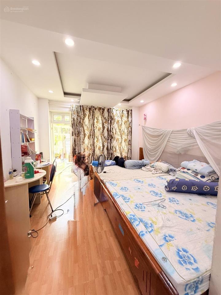 Xe hơi thông  4x21m  4 tầng  nhà chính chủ ngay quang trung, gần tân bình