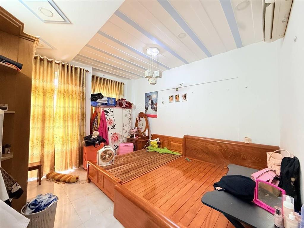4m x 23m  5 tầng  chỉ hơn 7 tỷ  chủ ngộp bank gấp  hxh gần emart 2