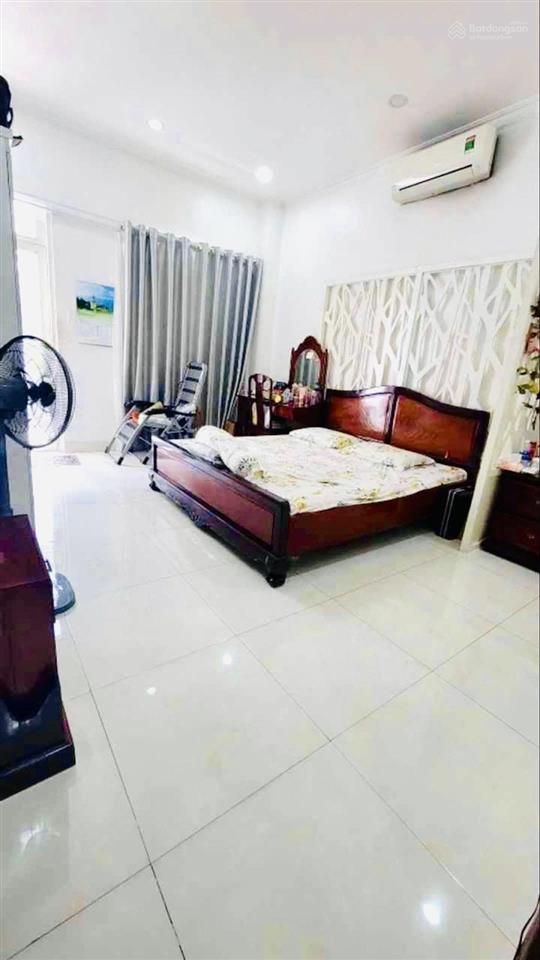 Khu đồng bộ tân bình  4x14  3 tầng  đường nhựa 8m xe hơi  shr  ngay
