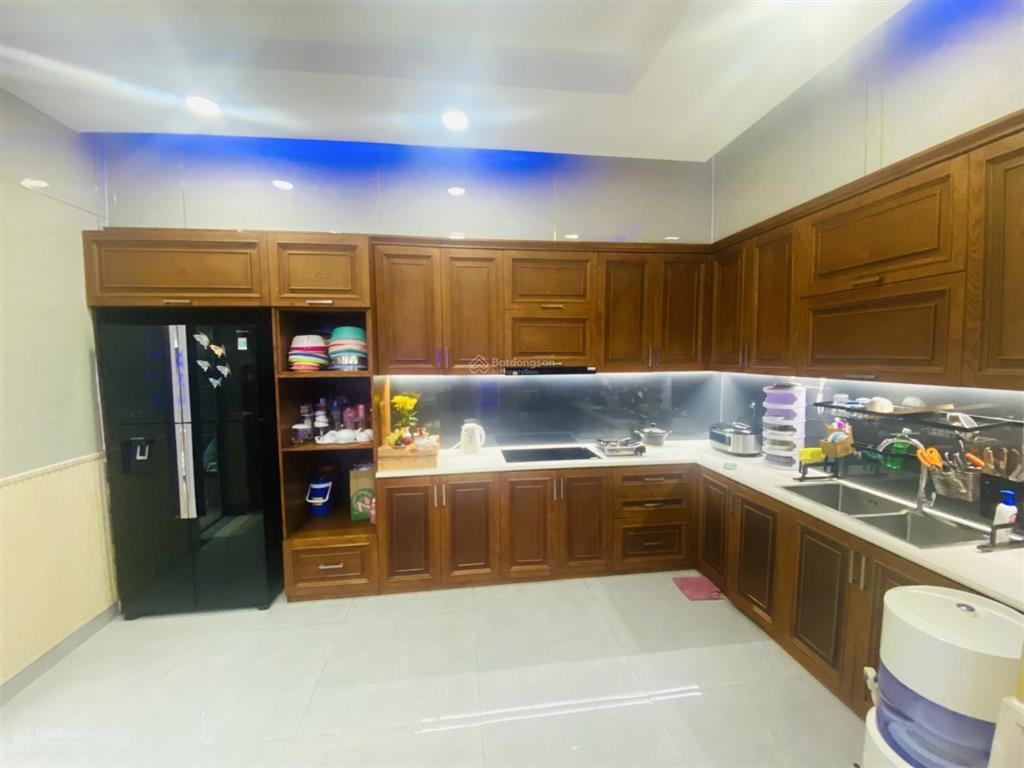 Cần cho thuê nhà kdc 6b nhà mới đẹp, đường lớn, gần bờ sông, cv giá 18tr/th  ms duyên 0901 023 ***