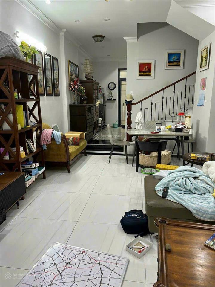 Cần cho thuê nhà kdc trung sơn. dt 100m2, nhà 3 lầu, 4pn nhà đẹp cho thuê giá 28tr/th. 0901 023 ***