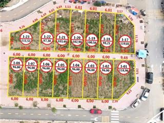 Lô góc xẻ khe 5ty2 mt 6,5m kđg hoàng xá yên lãng. giáp chân cầu hồng hà