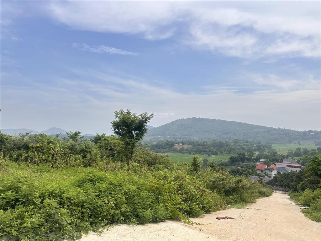 Chính chủ cắt bán diện tích từ 3000m2 đất tại vệ tinh hoà lạc