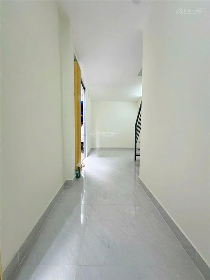 Nhà q1  cống quỳnh số 282/5a, dtsd 32m2, 2 tỷ lẻ 50 triệu tl khách thiện chí