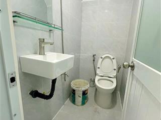 Nhà q1  cống quỳnh số 282/5a, dtsd 32m2, 2 tỷ lẻ 50 triệu tl khách thiện chí