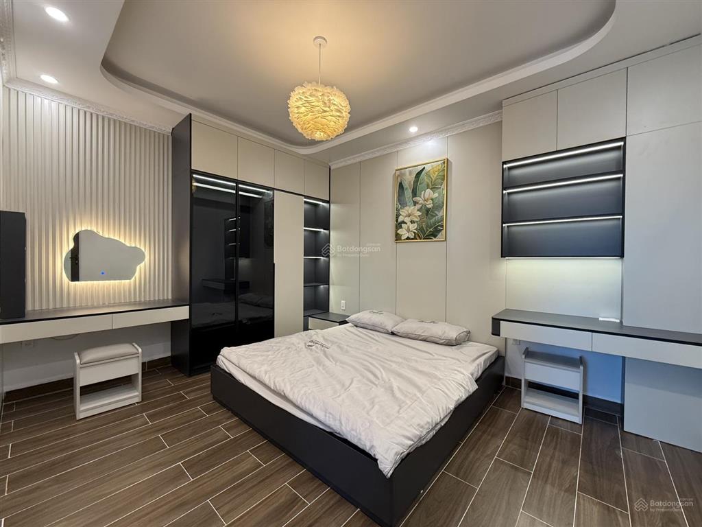 Căn góc mặt đường trung tâm quận an dương