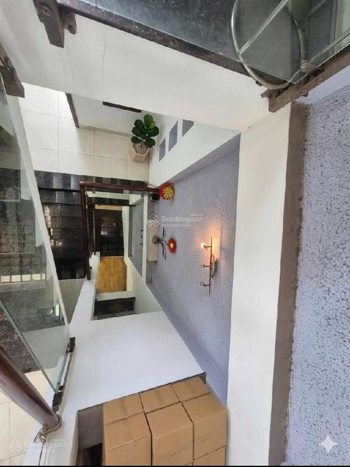 Kdc phú nhuận q12  114m² ngang 5.7m  gara ô tô  3 tầng lệch  nhỉnh 9 tỷ