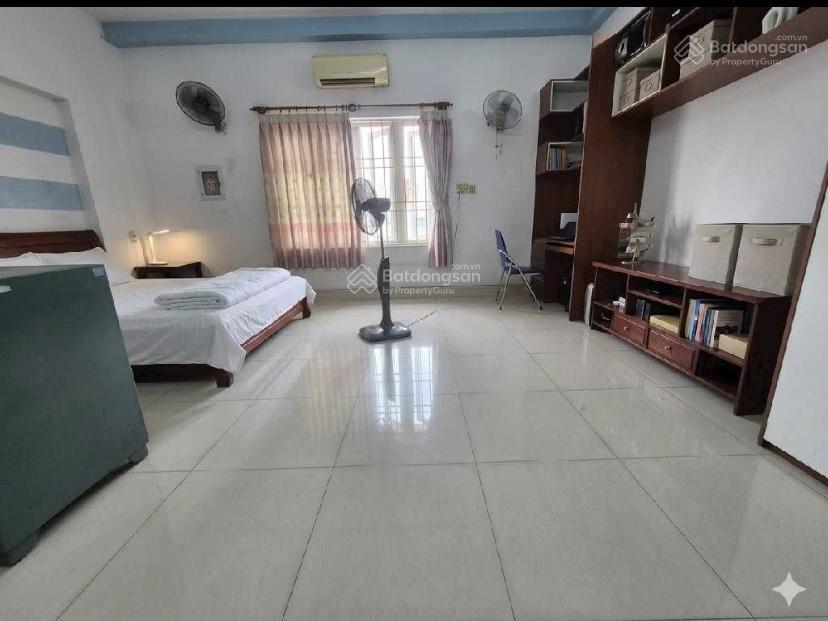Kdc phú nhuận q12  114m² ngang 5.7m  gara ô tô  3 tầng lệch  nhỉnh 9 tỷ