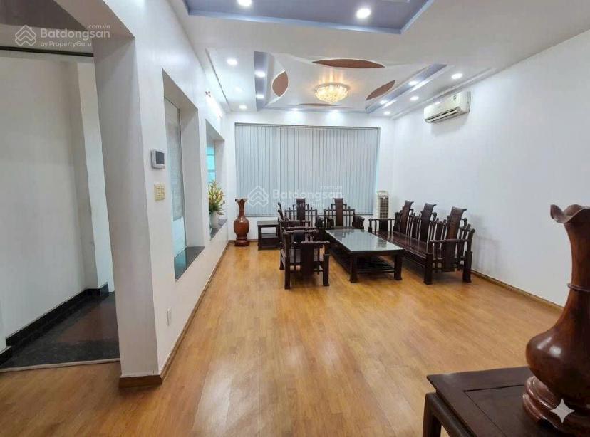 Kdc phú nhuận q12  114m² ngang 5.7m  gara ô tô  3 tầng lệch  nhỉnh 9 tỷ