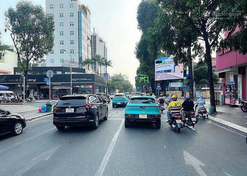 Bán nhanh giảm còn có 3.6tỷ tiền ít nhà ngon ở ngay q12 hẻm cách 30m đường lê thị riêng