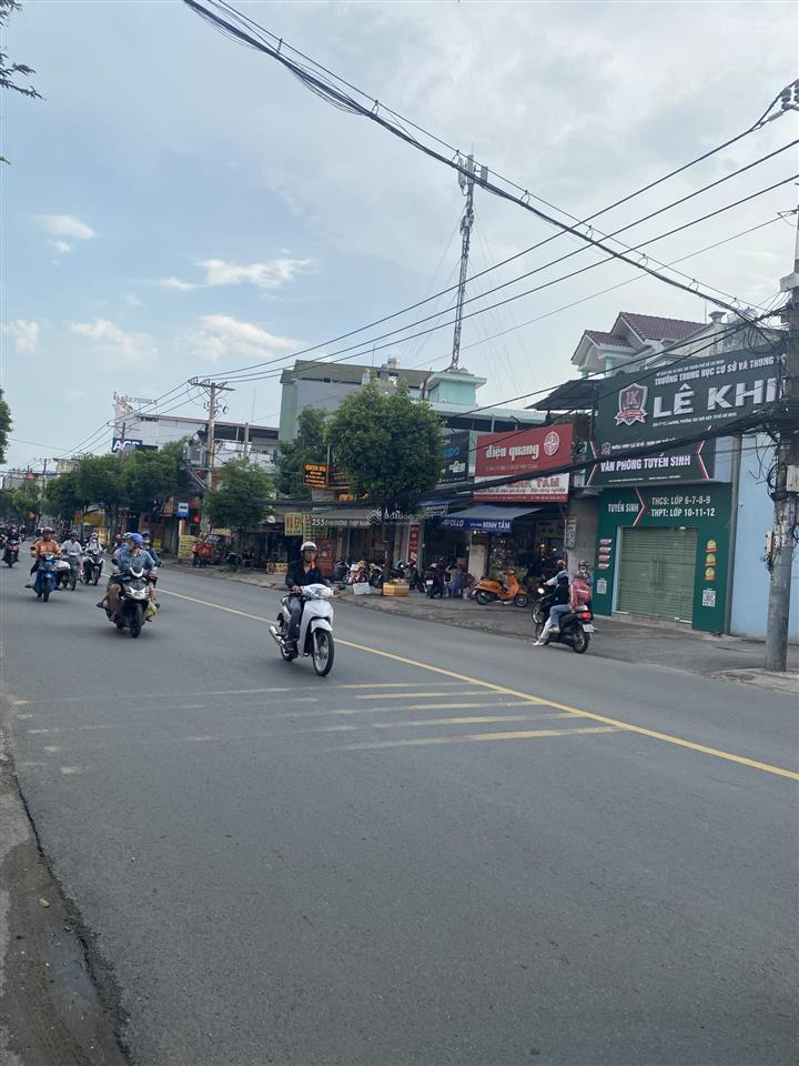 Nhà mặt tiền lê văn khương q12 gần bia tiger vị trí đẹp, kinh doanh sầm uất diện tích 4.5x31