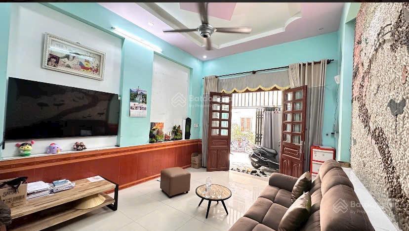 Nhà đẹp hẻm xe hơi thông gần cầu vượt tân thới hiệp chỉ 4.85 tỷ
* diện tích 4 x 14m (56m) sổ đẹp