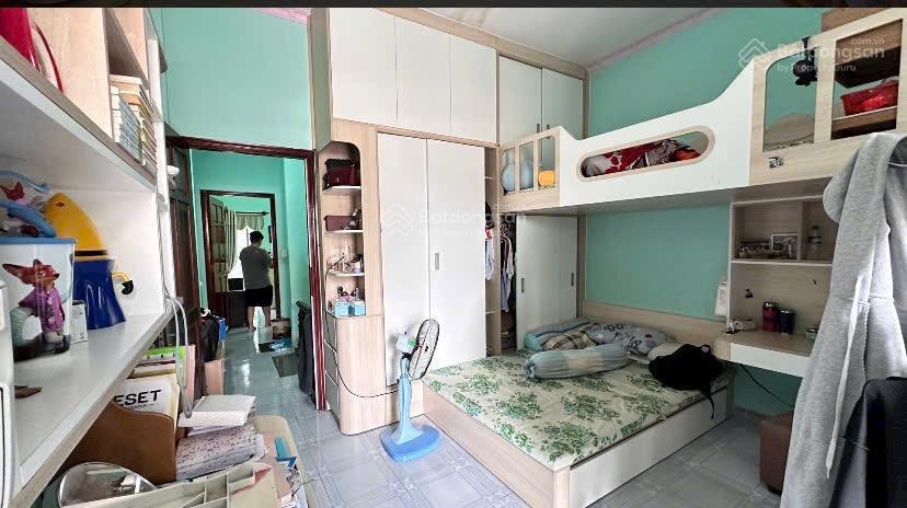Nhà đẹp hẻm xe hơi thông gần cầu vượt tân thới hiệp chỉ 4.85 tỷ
* diện tích 4 x 14m (56m) sổ đẹp