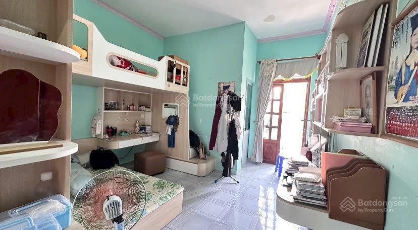 Nhà đẹp hẻm xe hơi thông gần cầu vượt tân thới hiệp chỉ 4.85 tỷ
* diện tích 4 x 14m (56m) sổ đẹp