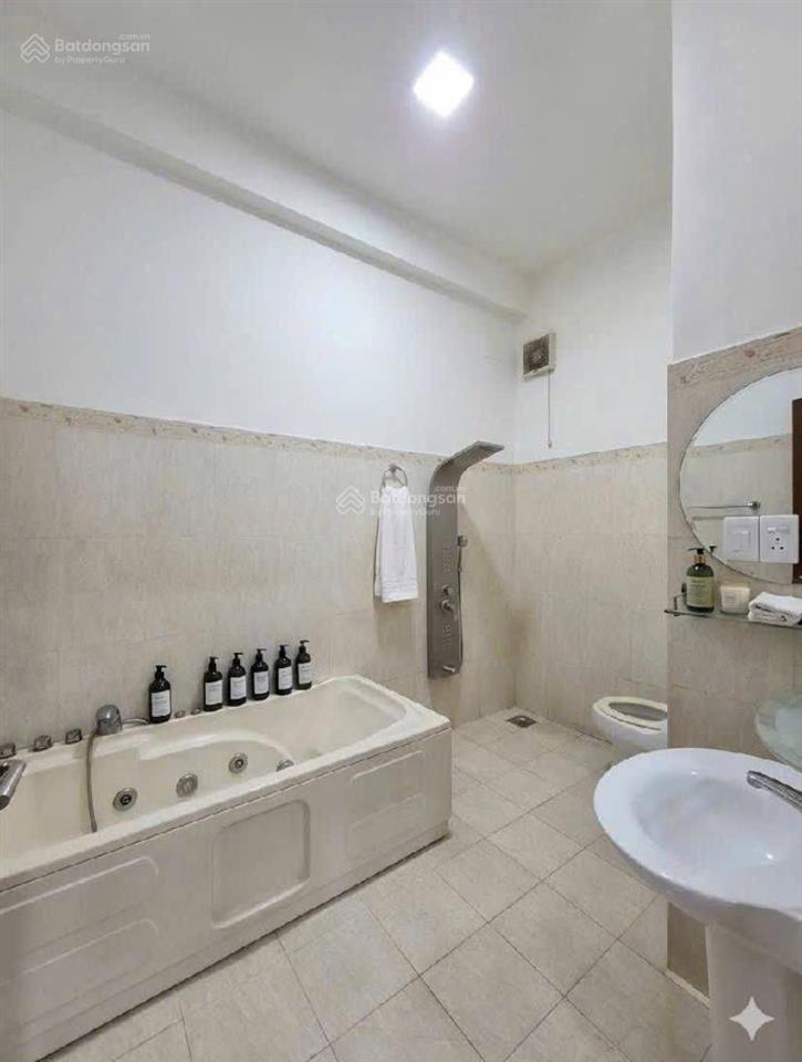 9.9ty nhà đẹp kdc phú nhuận lê thị riêng, quận 12 dt 114 m dt sàn 357m
diện tích 5.7 x 20m