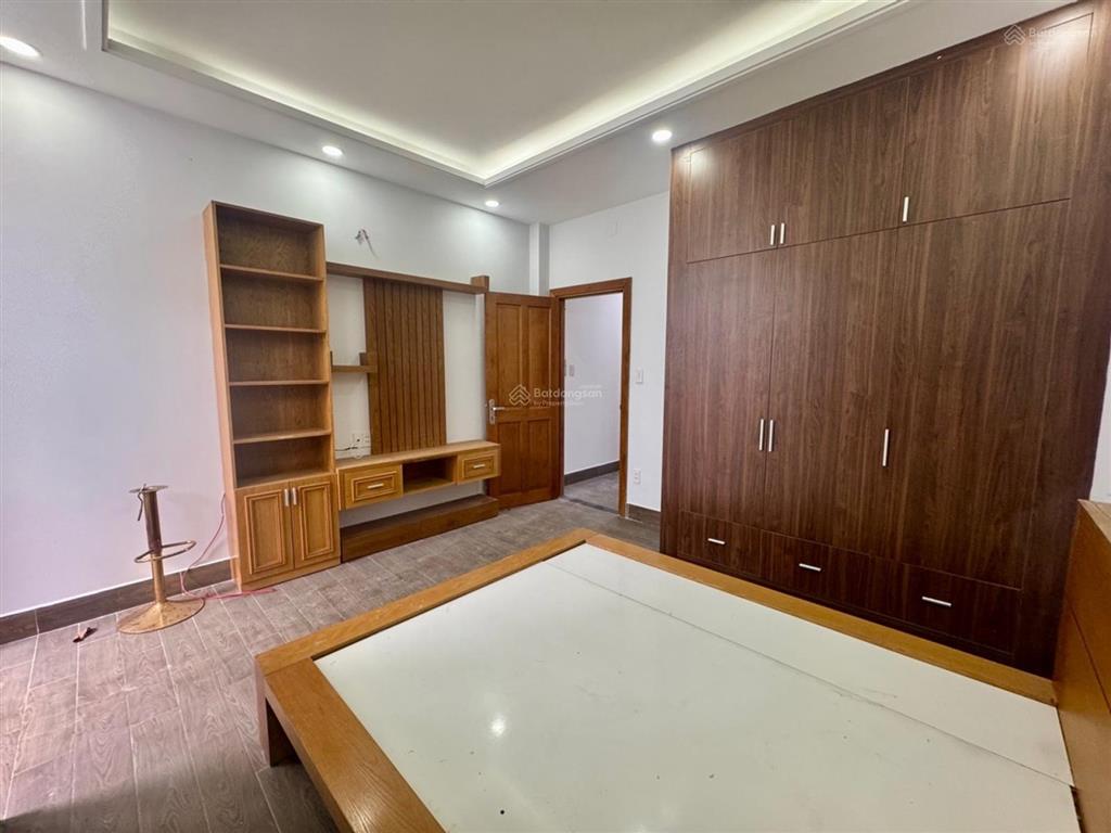 5.8 tỷ nhà đẹp lê văn khương thới an q12 4.1x16 4 tầng 4pn 4wc đường 12m có vỉa hè khu nhà đẹp
