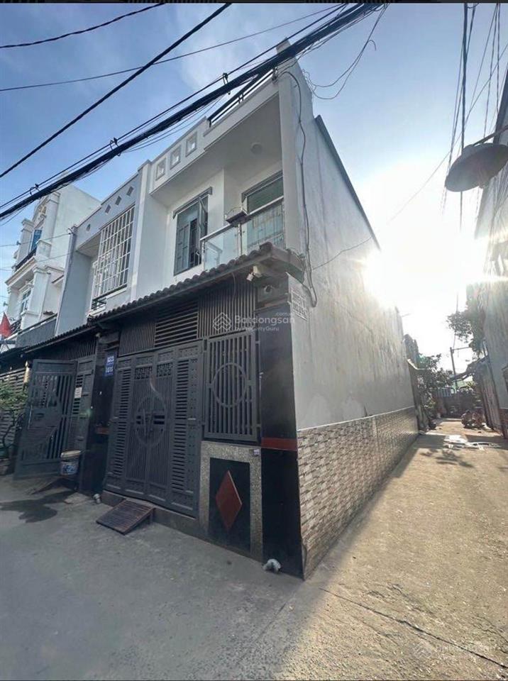 Giảm ngay 300 triệu chỉ còn 4.7 tỷ. căn góc hẻm xe hơi tận nhà hiệp thành 35 dt 4x13m