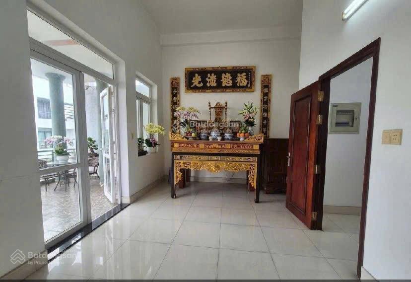 Nhà 9.8 tỷ dt 5.7x20 tổng 114m 2 lửng + 3 lầu + sân thượng khu phú nhuận lê thị riêng q12 vip
