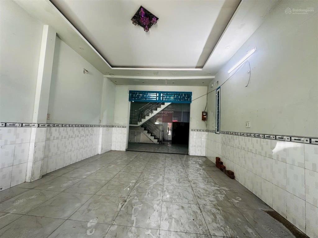 Căn góc 2 mặt tiền nhánh lê văn khương 5x20m nhà 2 tầng giá 5.2 tỷ đường 12m có vỉa hè