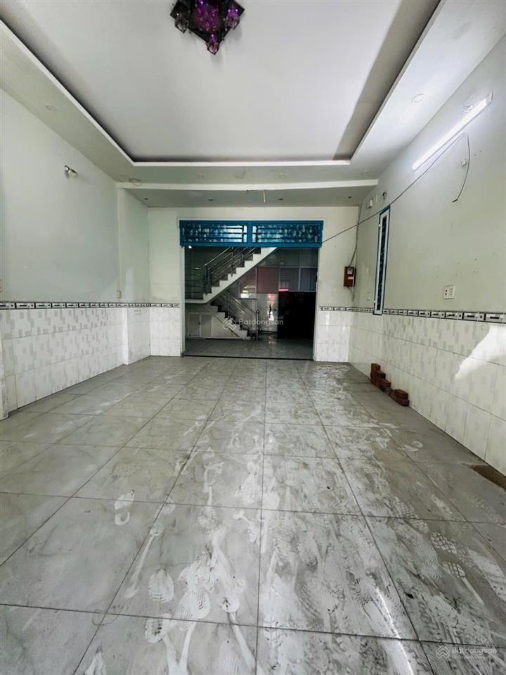 Căn góc 2 mặt tiền nhánh lê văn khương 5x20m nhà 2 tầng giá 5.2 tỷ đường 12m có vỉa hè