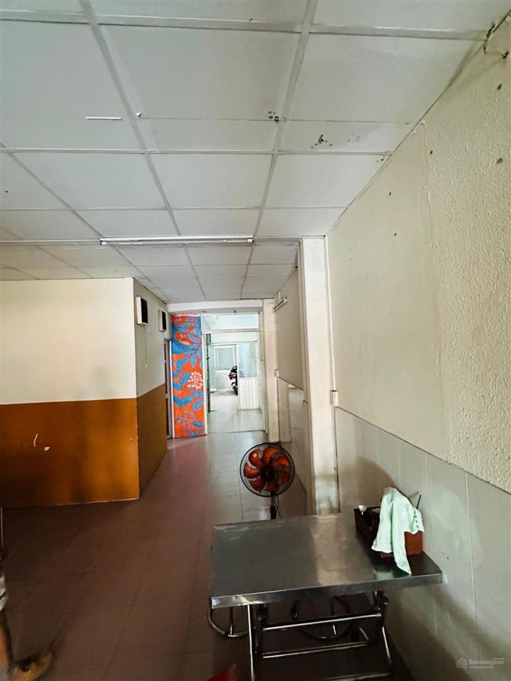 10 tỷ nhỉnh mặt tiền nguyễn thị đặng 4 tầng kd buôn bán tấp nập dòng tiền ổn định đang c