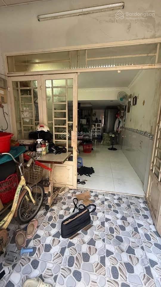 2 tỷ nhỉnh nhà sổ hồng riêng hẻm xe tải thới an, q12. dt 3 x 10m. pháp lý chuẩn công c