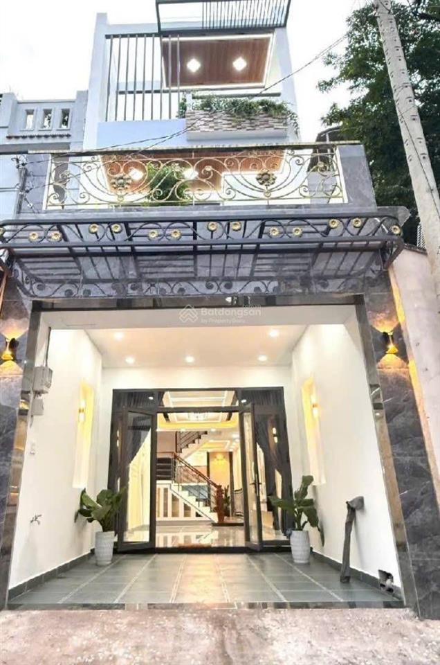 Xe hơi ngủ trong nhà  thông 6tỷ nhỉnh thới an lê thị riêng. nhà đẹp 3 tầng full nội thất