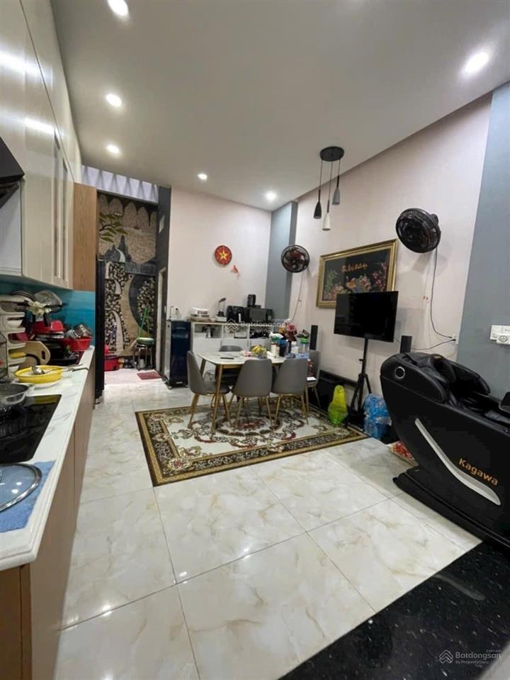 Nhà đúc thật kiên cố mt thạnh xuân 24, q12 đường thông 9m thuận tiện ở kết hợp buôn bán n