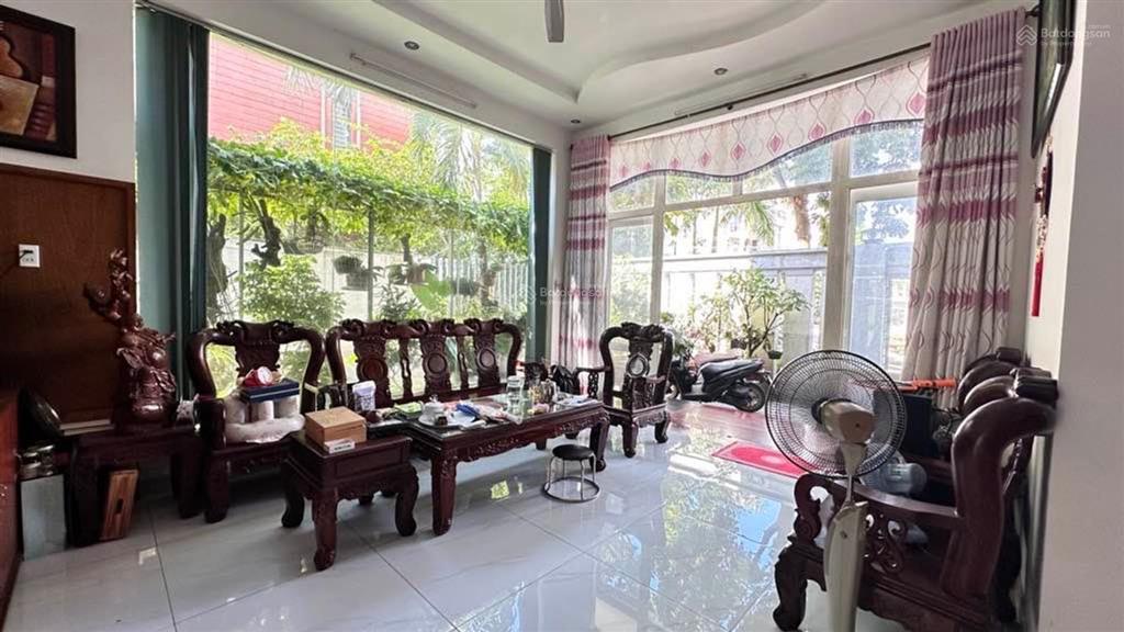 80tr/1m biệt thự 5 tầng kdc phú nhuận quận 12 dt 12x20m 240m kết cấu 1 trệt 4 lầu