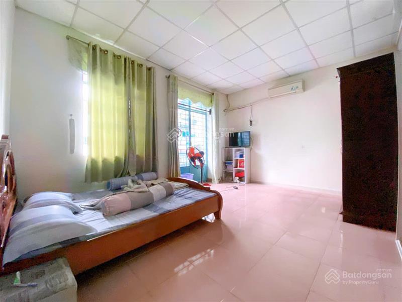 5,2 tỷ nhà 2mt ở buôn bán + 4 phòng cho thuê 5x20m, full thổ cư hiệp thành, quận 12 đường 9