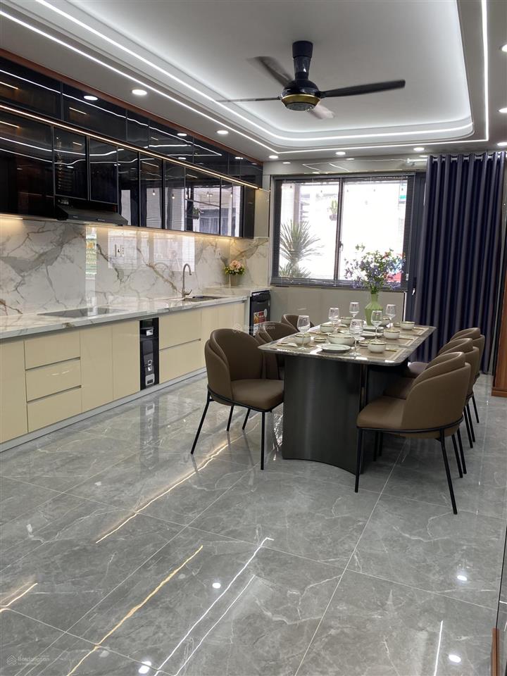 Nhà đẹp lê văn khương nhỉnh 8 tỷ đường 10m cách lê văn khương chỉ 100m dt 85m full thổ