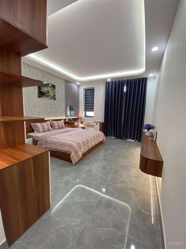 Nhà đẹp lê văn khương nhỉnh 8 tỷ đường 10m cách lê văn khương chỉ 100m dt 85m full thổ