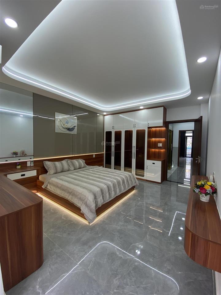 Nhà đẹp lê văn khương nhỉnh 8 tỷ đường 10m cách lê văn khương chỉ 100m dt 85m full thổ
