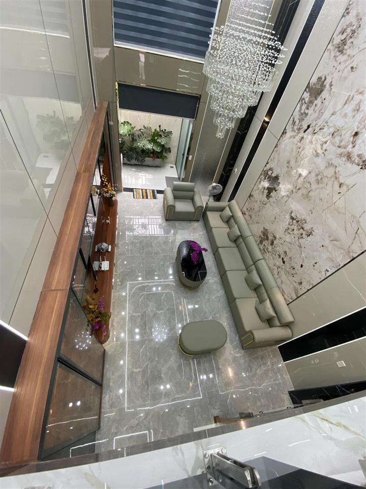 Nhà đẹp lê văn khương nhỉnh 8 tỷ đường 10m cách lê văn khương chỉ 100m dt 85m full thổ
