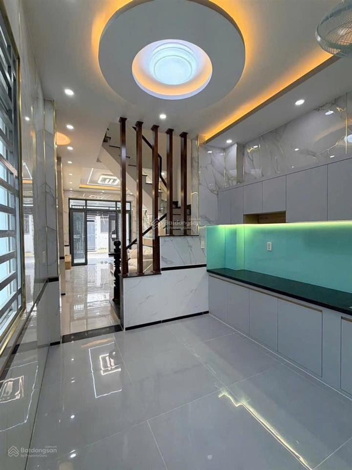 Nhỉnh 4đ căn góc 2 mt  3 tầng hẻm xe hơi lâm thị hố, q12 ngay hiệp thành city